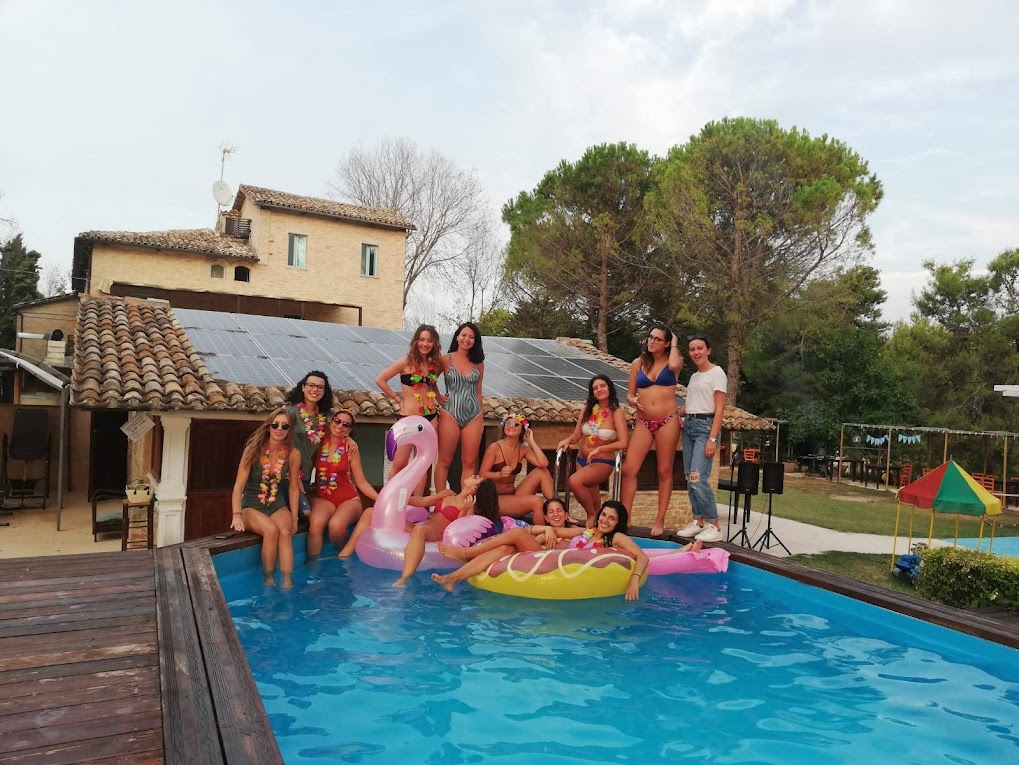 Bordopiscina 2