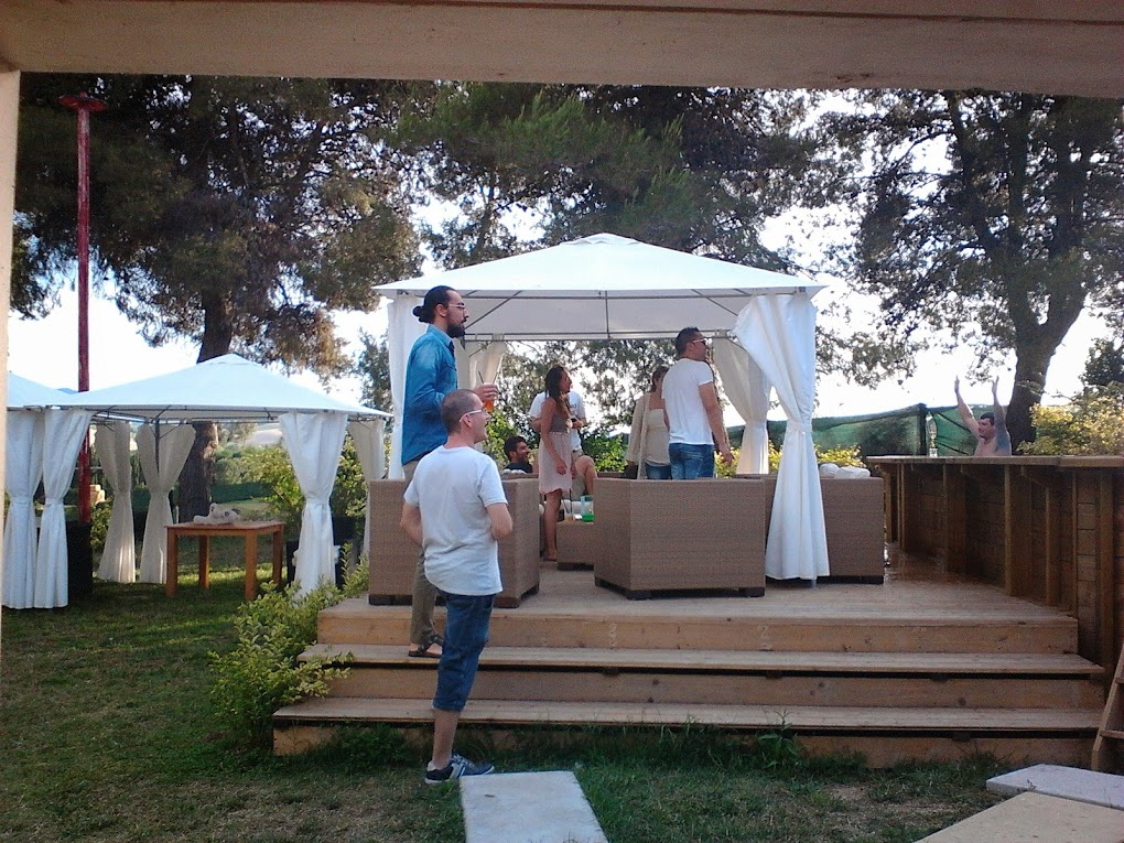 Bordopiscina 4